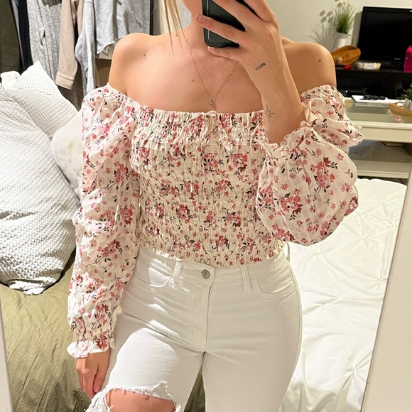 American Eagle Floral cropped longsleeve - Picture 2 of 6